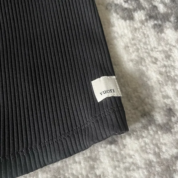 Vuori Rib Crop Tank Top - Image 3