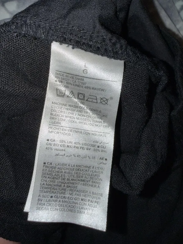 Old Navy Women's Casual Black Elastic Waistband Pocket Shorts - Image 10