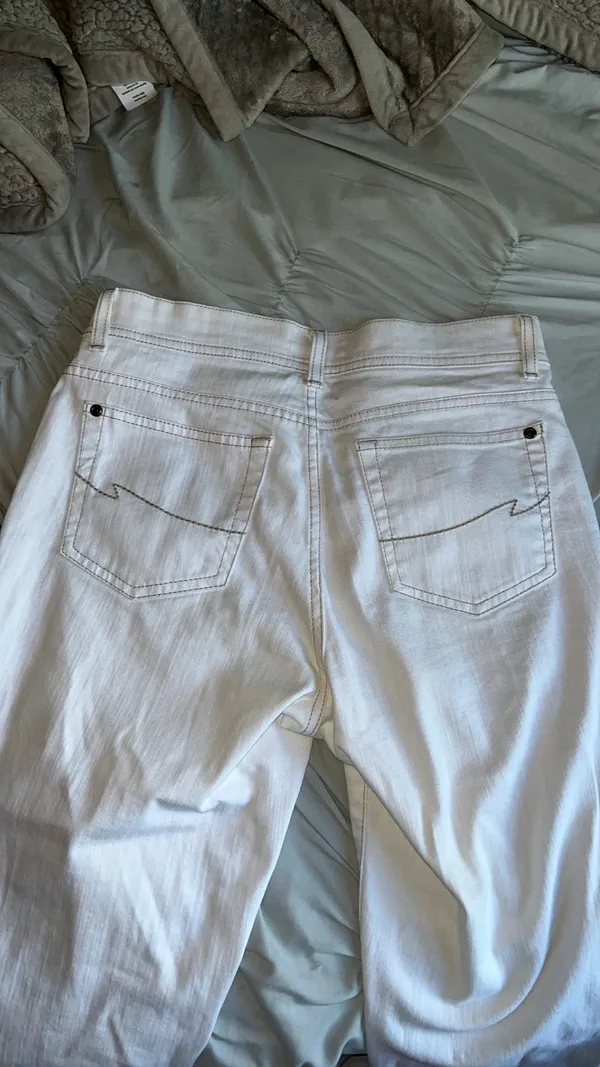 Faded Glory Vintage Bootcut Low Waisted Jeans - Image 4