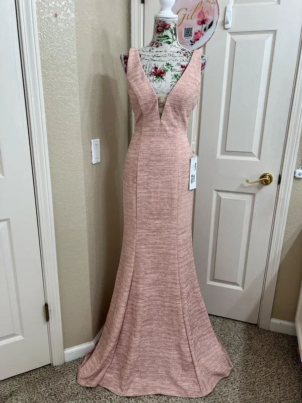 NWT Jovani 45811 Glitter Plunging V-Neck Mermaid Prom Gown Rose Gold Size 2 - Image 2