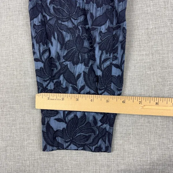 Athleta Trekkie North Jogger Pants Womens Size 6 Blue Floral Hiking Travel Nylon - Image 4