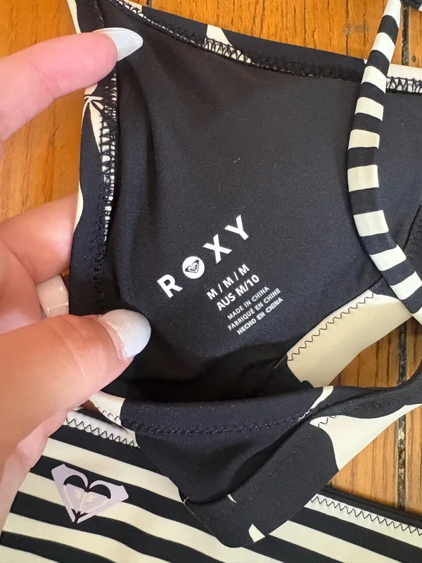 Bathing suit  - Image 2