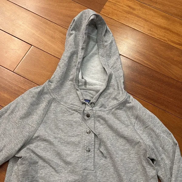Patagonia Hoodie Womens Gray‎ Ahnya Henley Snap Pullover Sweatshirt S - Image 3