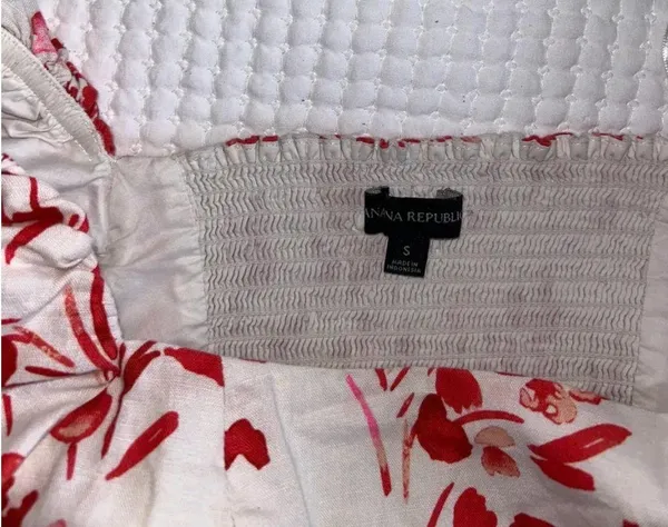 Banana Republic Puff Sleeve Top - Image 4