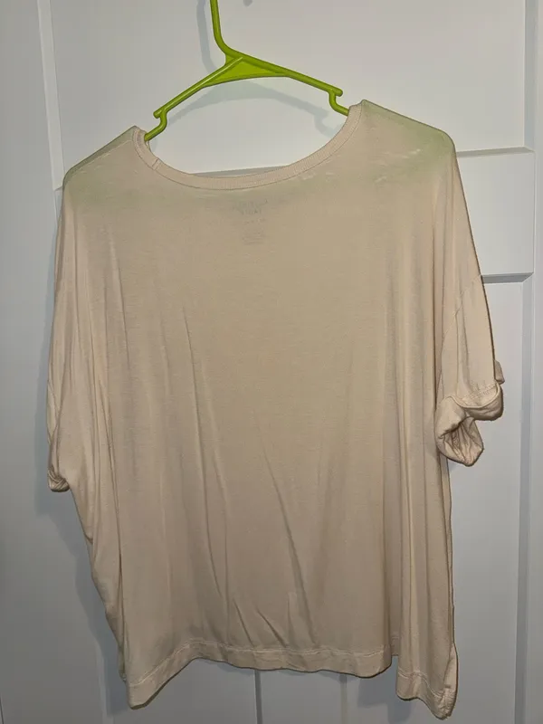 American Eagle Soft & Sexy Oversized pocket Tee - Image 2