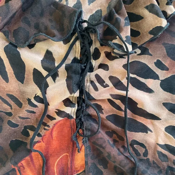 Unique Vintage Vintage Floral and Animal Print Blouse - Image 6