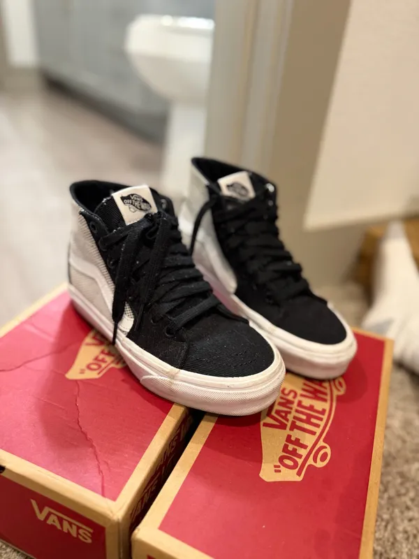 Vans Sneakers - Image 2