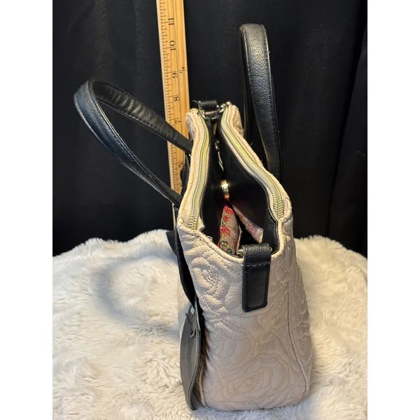 Betsey Johnson Cream Quilted Rose Satchel Black Bow Pearl Stud Handbag - Image 4