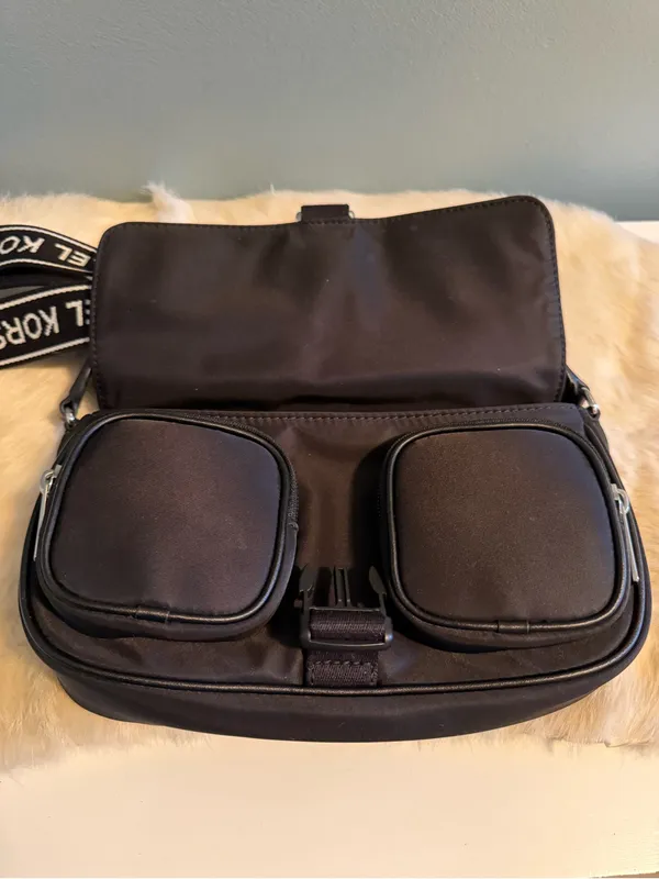 Michael Kors Khai Medium Nylon Messenger Bag - Image 9
