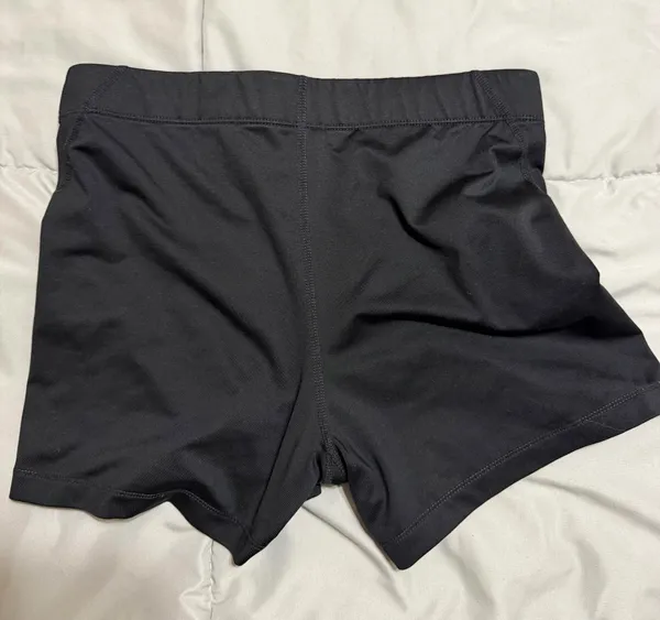 Nike Pros Women’s - Image 2