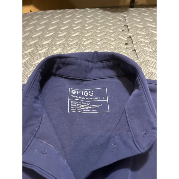 Figs Elmina Scrub Top Womens Small Navy blue Shirt Button Collar - Image 3