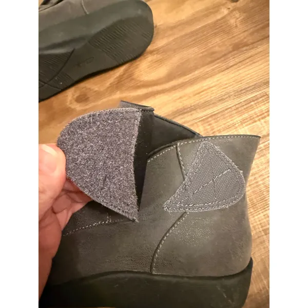 Clarks Cloudsteppers Sillian Tino Grey Ruched Ankle Boots‎ Sz 8 - Image 4