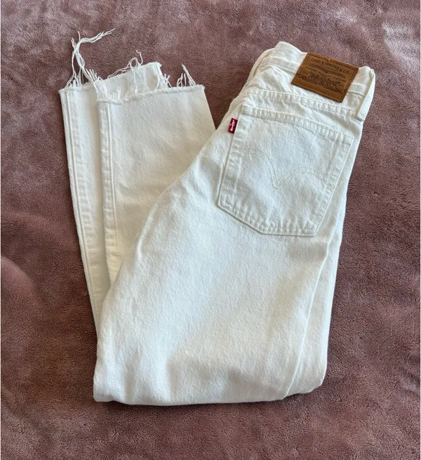 Levi’s Denim Wedgie Jeans Straight - Image 2
