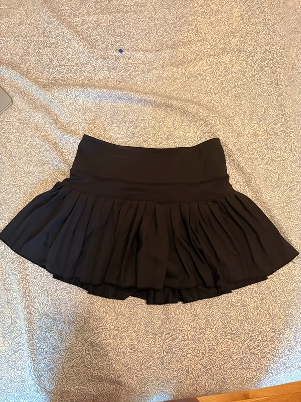 Gold Hinge Black Skirt - Image 2
