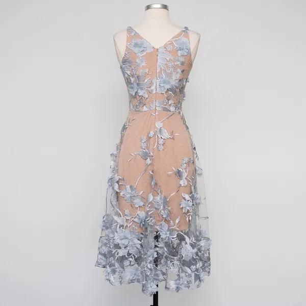 Dress the Population. Audrey Floral Midi Dress.‎ - Image 3