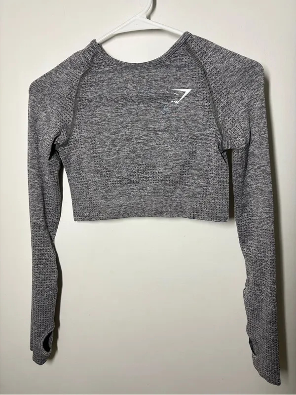 Gymshark Grey Seamless Long-Sleeve Crop Top - Image 7