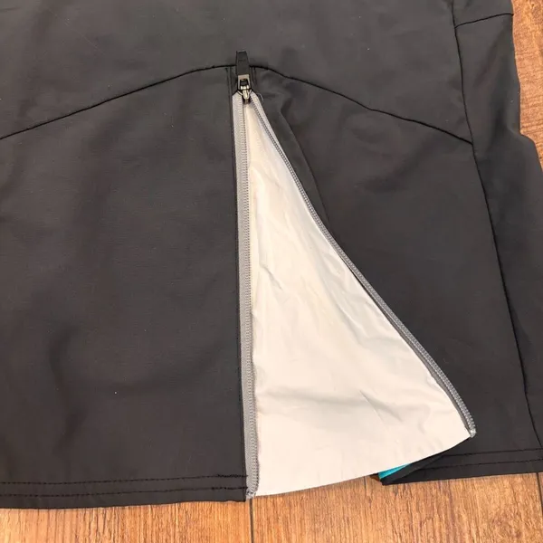Oros Quantum Solarcore Vest Dark Gray SOLARCORE Insulation EUC Size XS Black - Image 7