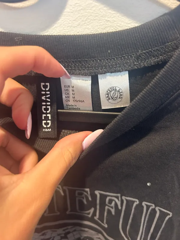 H&M Greatful Dead Graphic T-shirt - Image 6