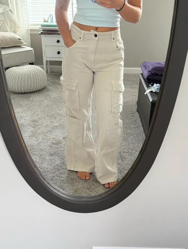 Cotton on cargo wide leg jeans - Image 3