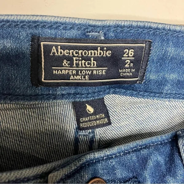 Abercrombie & Fitch Harper low rise ankle jeans distressed size‎ 26/2R - Image 3