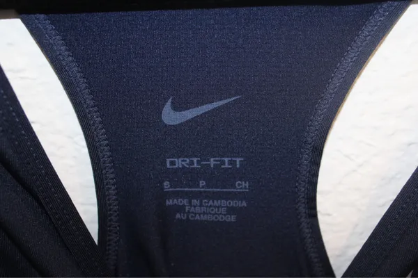 Nike Dri-Fit Tank Top Women’s Racerback - Image 3
