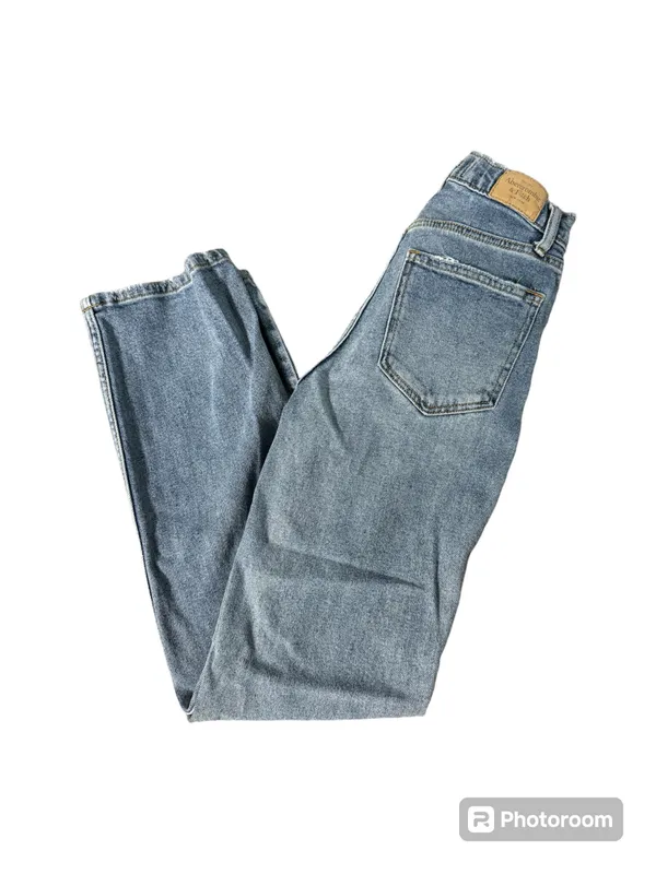 Abercrombie Straight Leg Jeans - Image 2