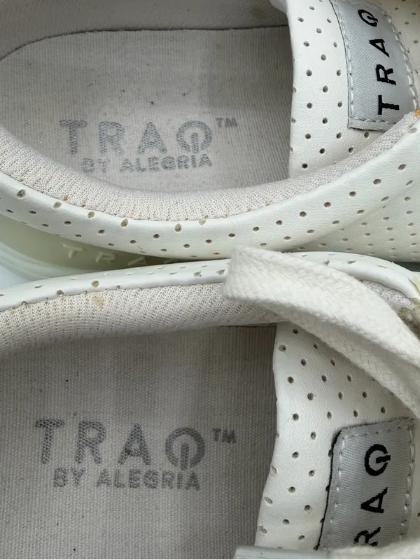 Alegria TRAQ Qest Walking Sneakers Womens 6.5 EU 37 White Cream Comfort Shoes - Image 7