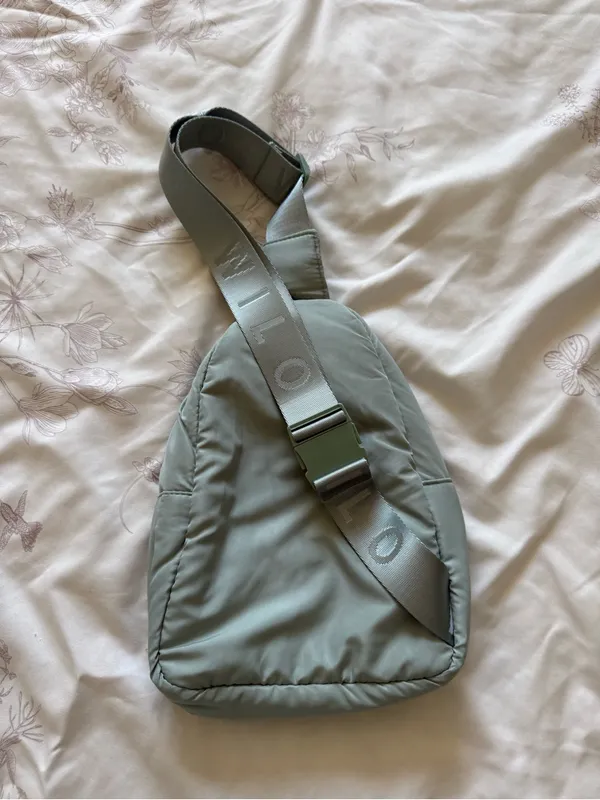 Wilo the Label | Sage green Crossbody Sling Bag - Image 3