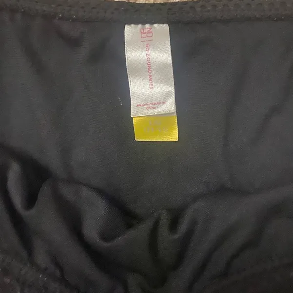 🎈No Boundaries Black Bikini Bottom Size L 🎈 - Image 4