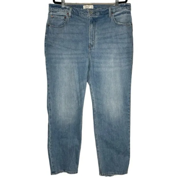 Abercrombie & Fitch Ankle Straight Ultra High Rise Jeans Size 34 / 18 L - Image 2