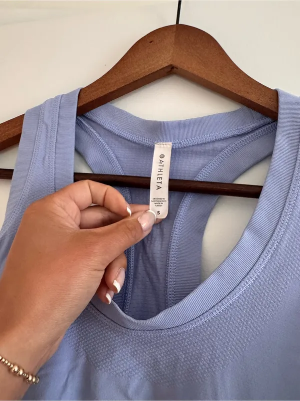 Athleta Momentum Seamless Tank size Small - Image 2