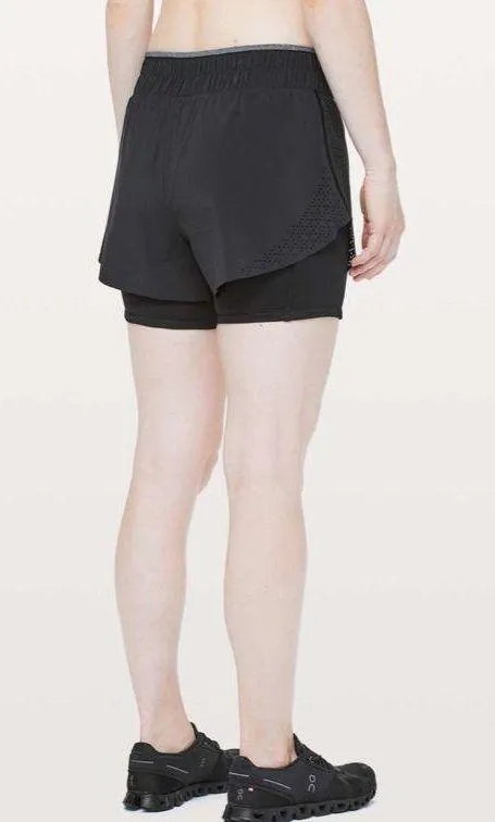 Lululemon Speed Laser Train Shorts  - Image 4
