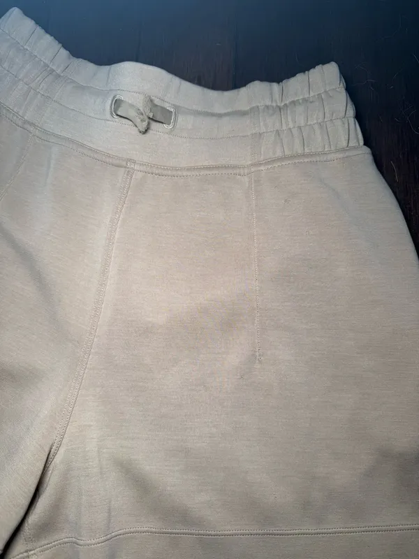 Lululemon Shorts Soft Ambitions High-Rise - Image 3