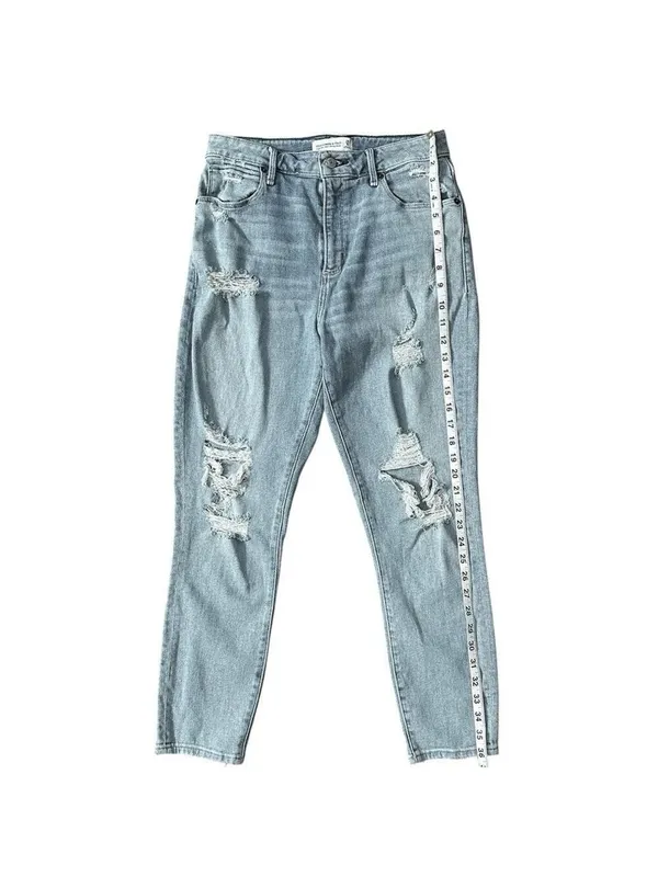 Abercrombie & Fitch Curve Love High Rise Straight Leg Distressed Jeans Sz 29/8R - Image 7