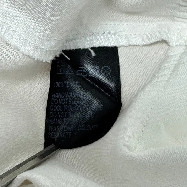 Mags & Pye White Cargo Jogger Pants Women's Medium Elastic Waist Zipper Detail‎ - Image 8