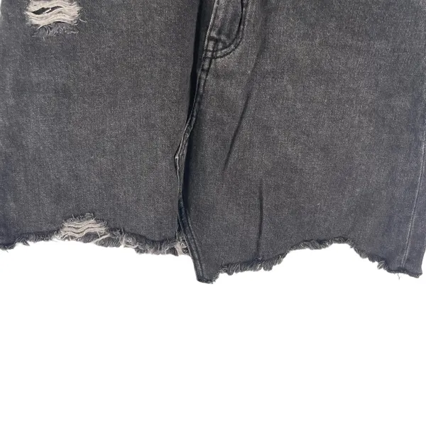 Urban Outfitters BDG Women's Size Small Black Distressed‎ Jean Mini Skirt - Image 3