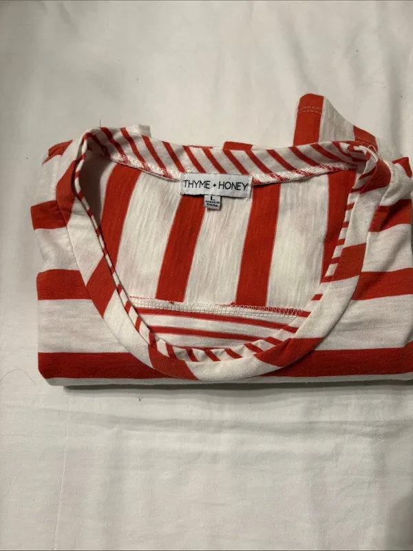 Thyme+Honey Cotton Oversized Red and White Crewneck Top SZ L Coastal - Image 10