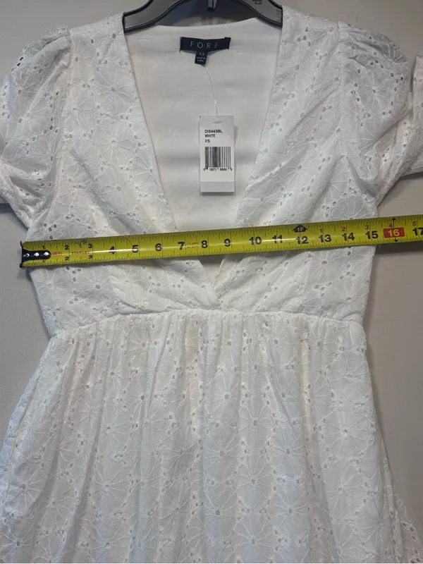 Fore Floral Eyelet Puff Sleeve Dress Size XS White NWT - Image 3