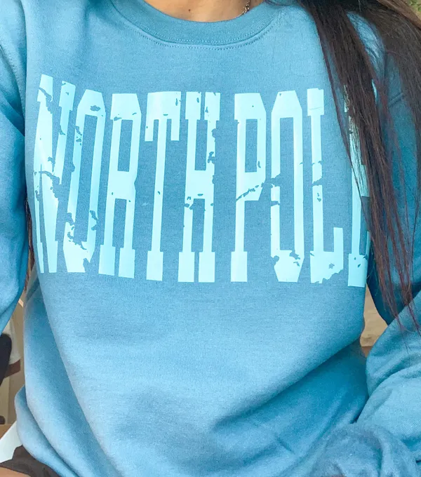 North pole crewneck - Image 6