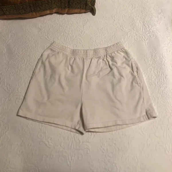Brandy Melville Sweatshorts - Image 4