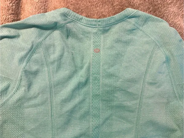 lululemon athletica Light Aqua Short Sleeve swiftly Tee - Image 3