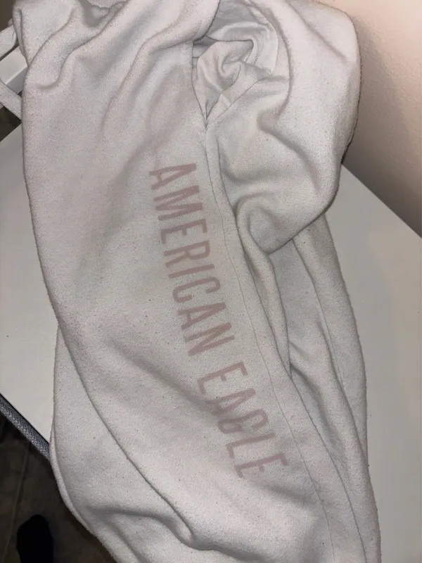 American Eagle Joggers - Image 3