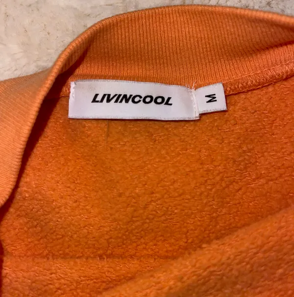 LIVINCOOL Sweatshirt Set - Image 4