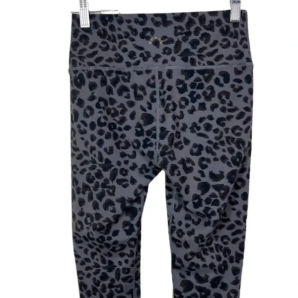 Varley Century‎ Dark Gray Cheetah Leggings Size Small - Image 7