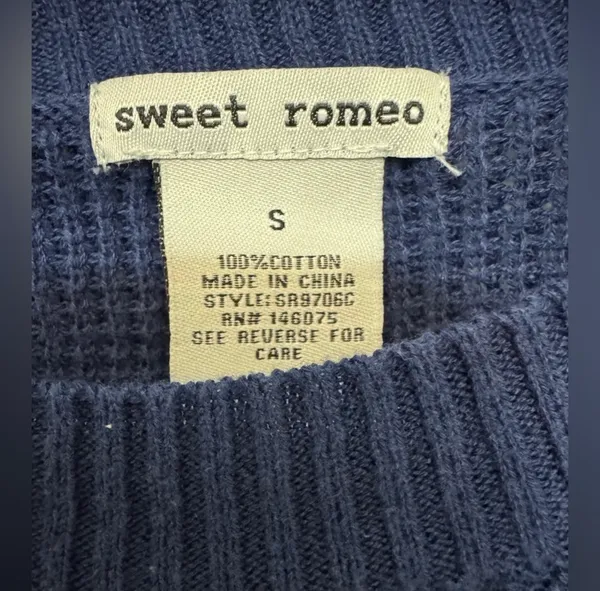 Sweet Romeo Women's Navy Blue Sweater - Image 3
