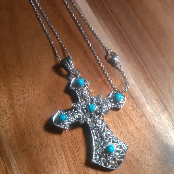Blue Howlite Silvertone and Stainless Steel Pendant Necklace - Image 2