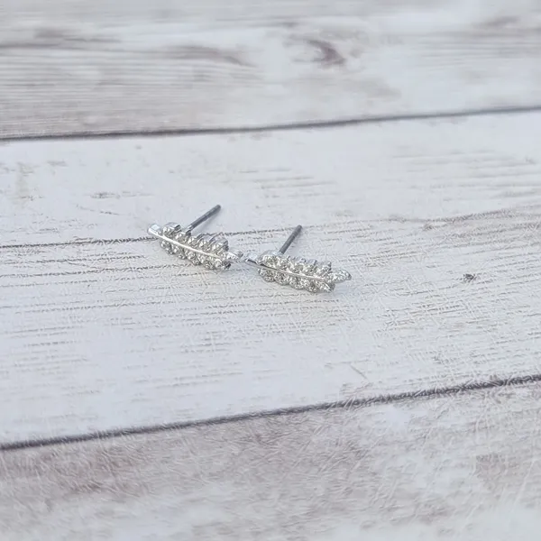 Vintage Stud Earrings Small & Dainty Silver Tone Branch/Leaf - Image 3