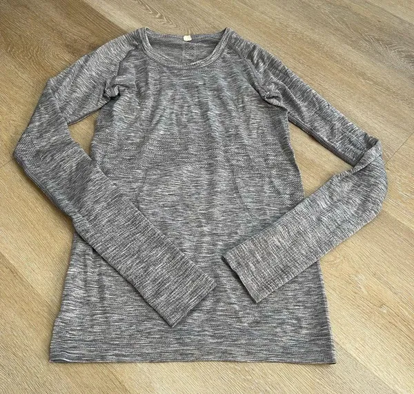Lululemon Swiftly Tech Long-Sleeve Shirt - Image 2