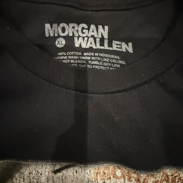 Morgan Wallen One thing at a Time official tour merch T shirt size XL - Image 3