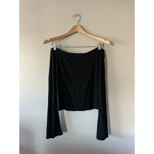 Reformation for Revolve Black Flare Sleeve Off the Shoulder Top Size L - Image 2